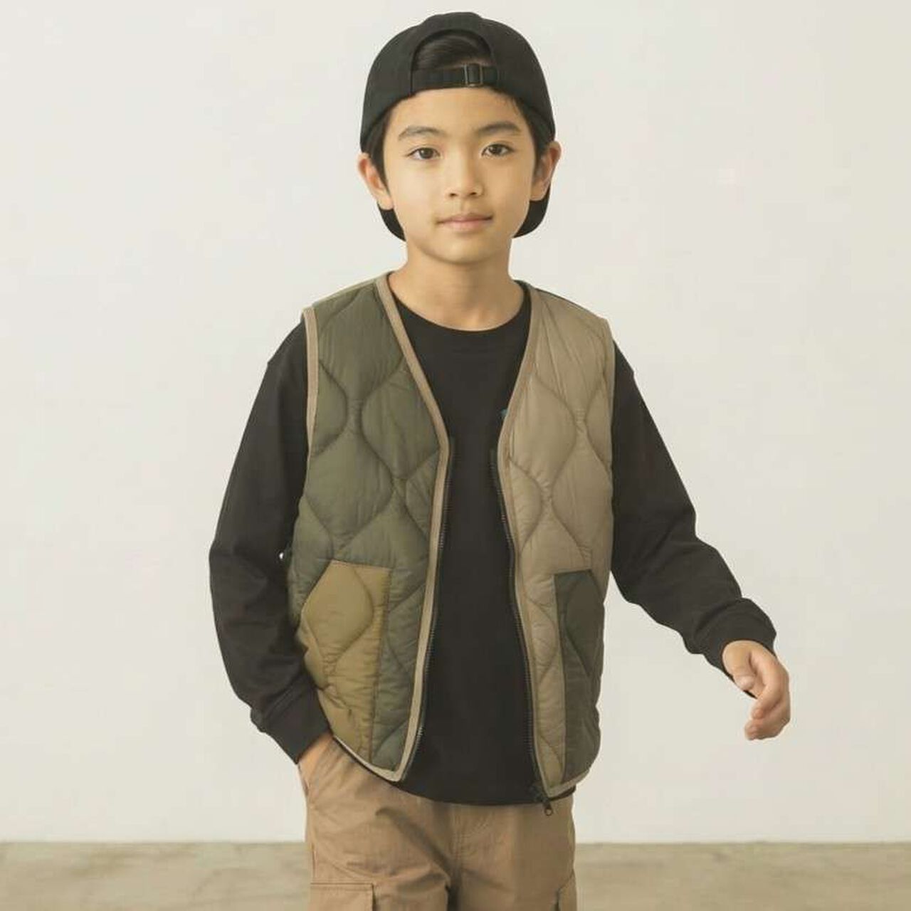 [Parent-Child Matching] [KIDS] TAION Military V-Neck Down Vest,Olive, large image number 1
