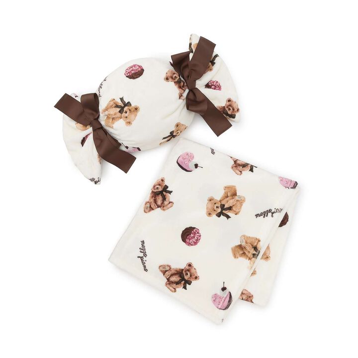 Assorted Pattern Candy Blanket,, medium