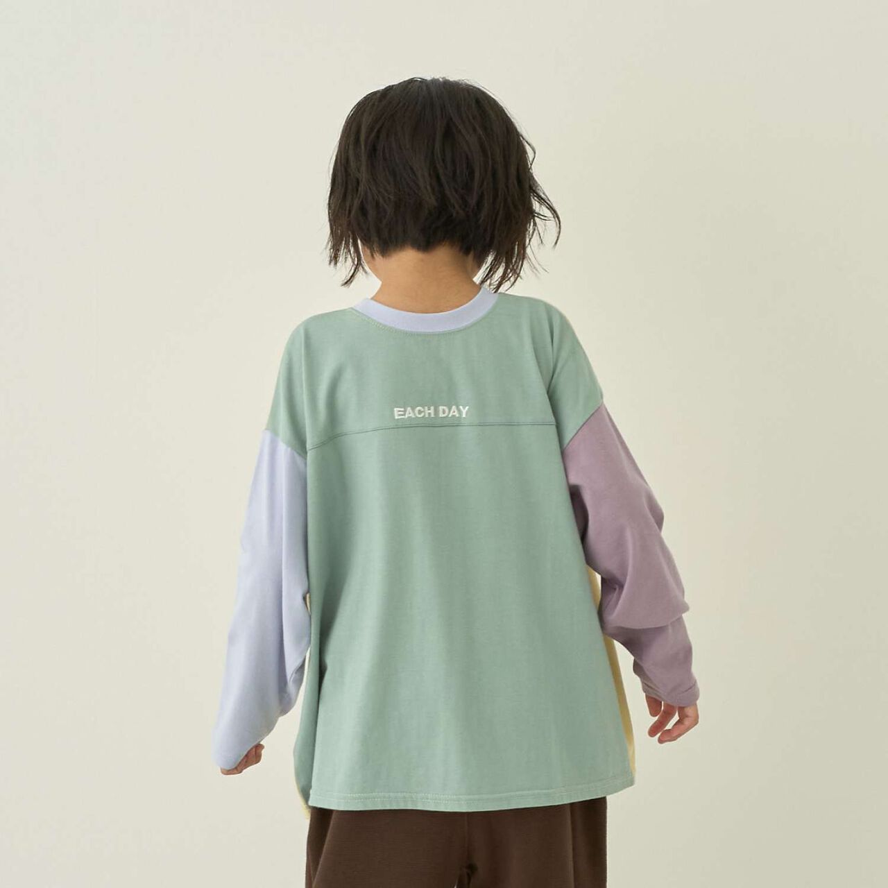 [Muteki T] Long-Sleeve T-Shirt with Name Tag Slot for Kids (Boys & Girls),Milky white, large image number 5
