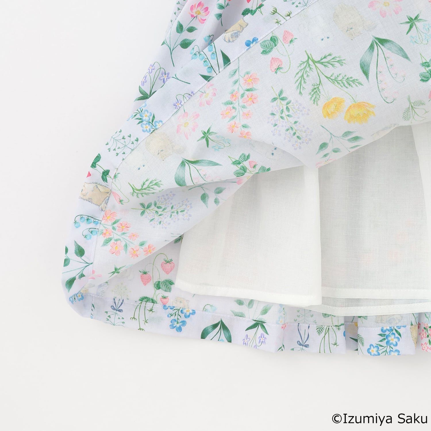 Izumiya Saku] Link Shoulder Ribbon Flower Cat One-Piece Dress