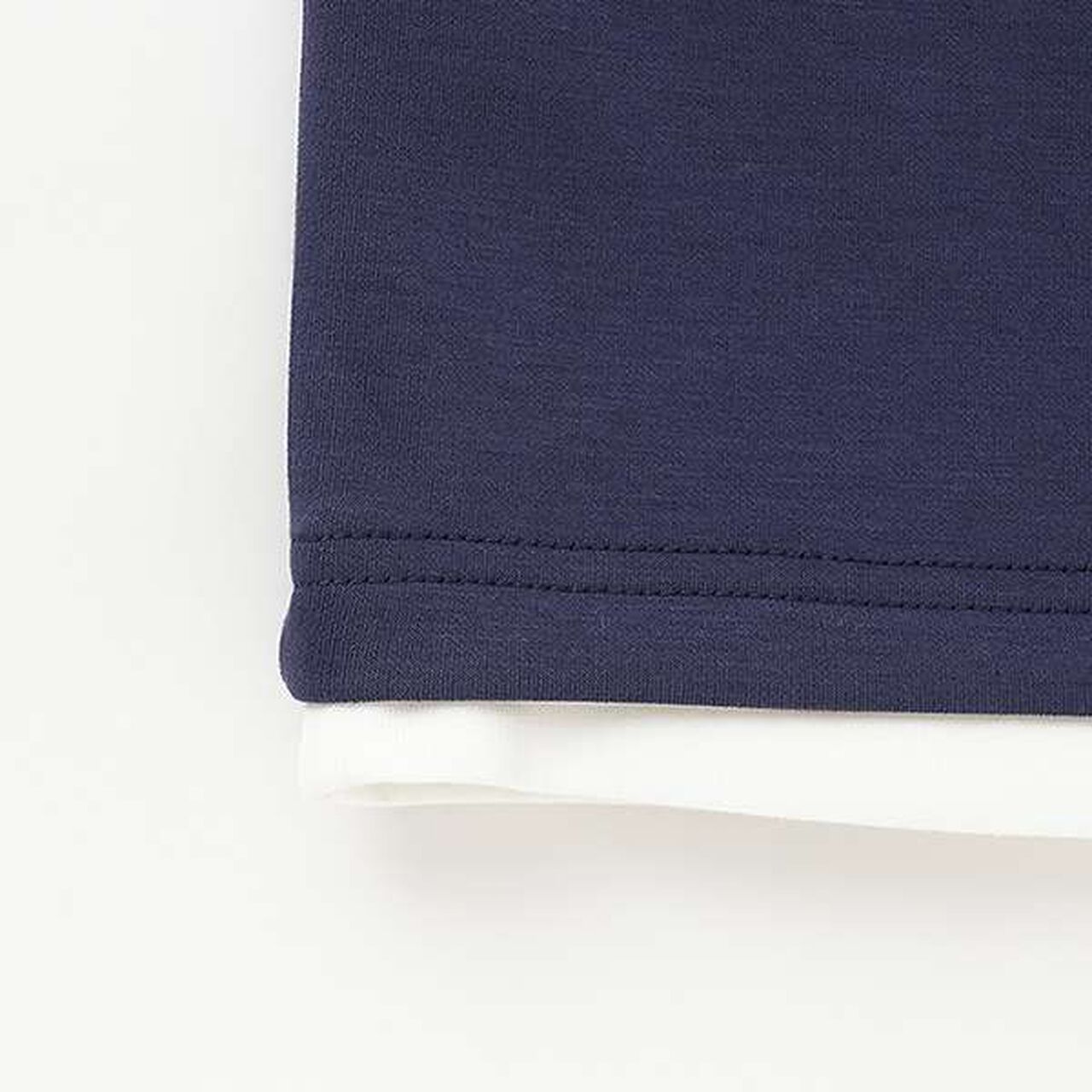 [Cool Touch] Airy Cushion Key Neck Short Sleeve T-Shirt,Gray, large image number 4