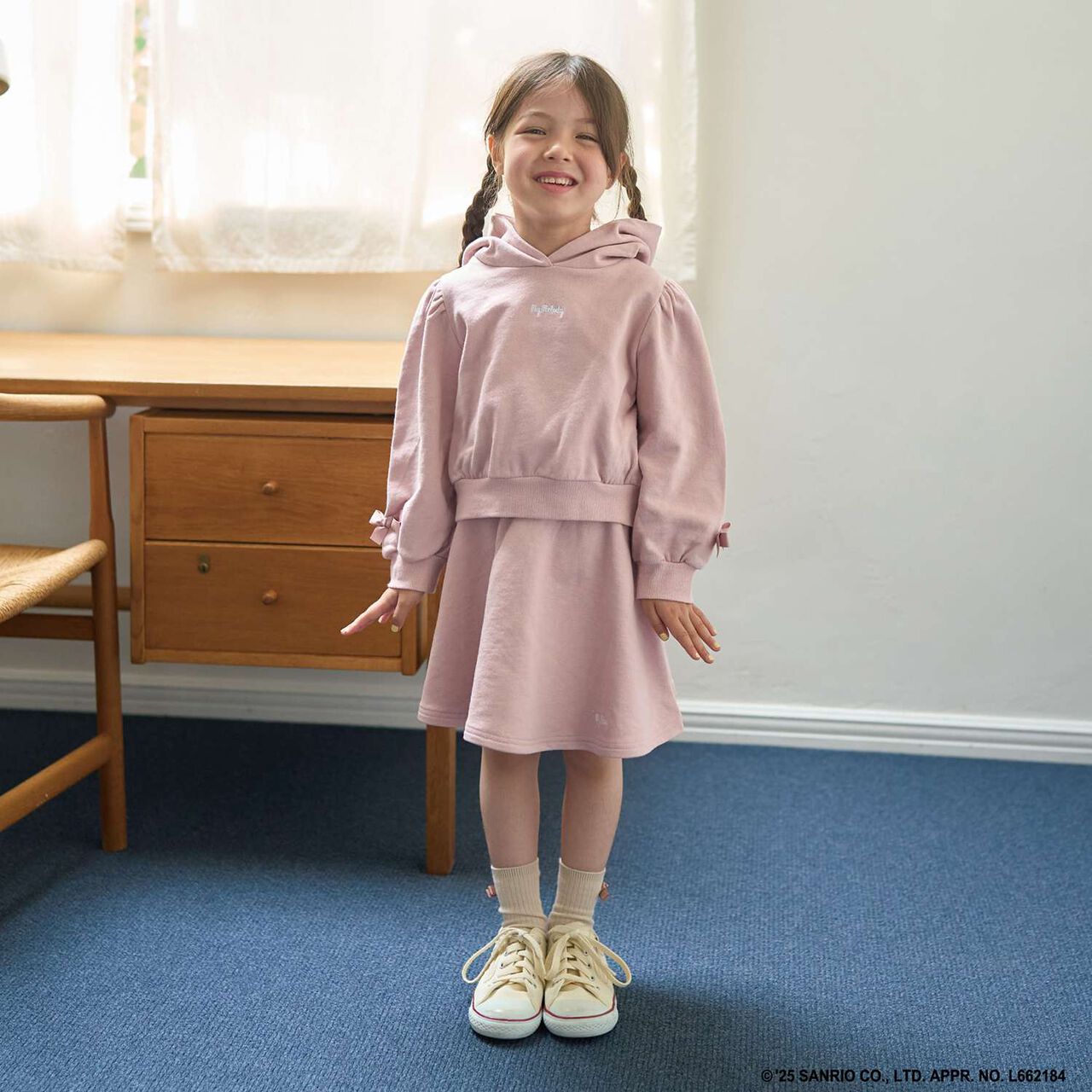 Sanrio Characters Goodbye Pills Fleece Transformation Parka & Flare Skirt Set,Off white, large image number 18