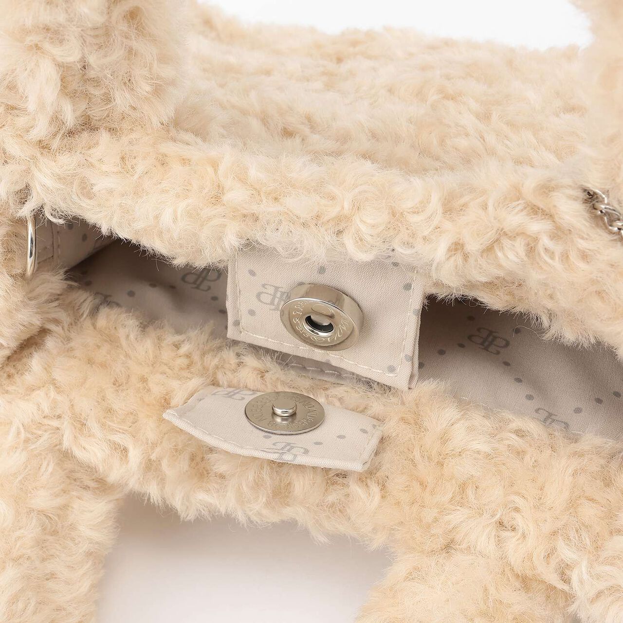 Boa Shoulder Bag with Charm,Ivory, large image number 5